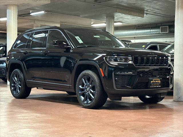 2026 Jeep Grand Cherokee 85th Anniversary Edition