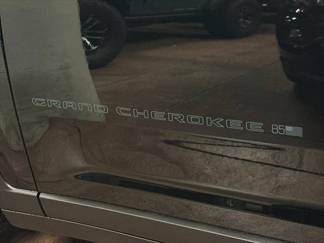 2026 Jeep Grand Cherokee 85th Anniversary Edition