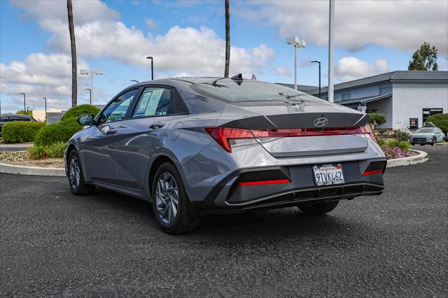 2025 Hyundai Elantra Hybrid Blue
