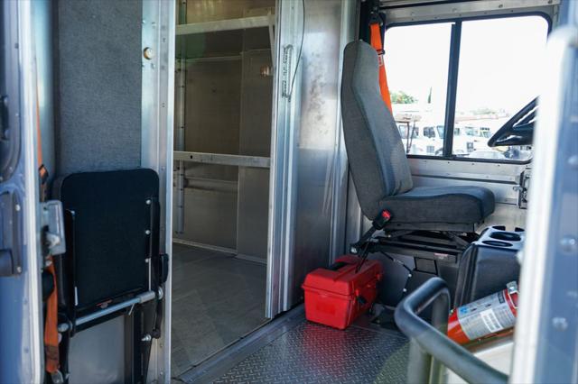 2020 Freightliner MT45G Walk-in-Van