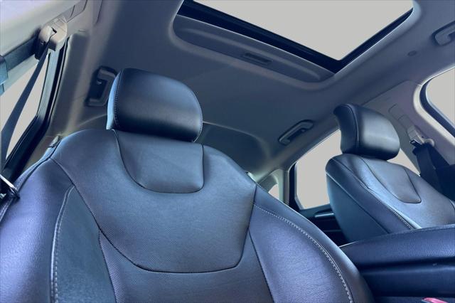 2017 Ford Fusion Energi Titanium