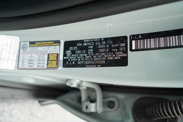 2025 Kia K4 LXS