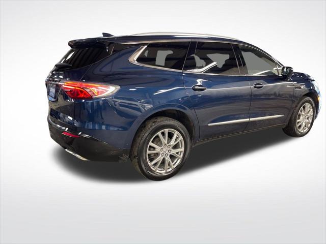 2023 Buick Enclave Essence AWD