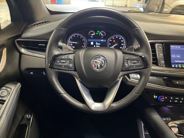 2023 Buick Enclave Essence AWD