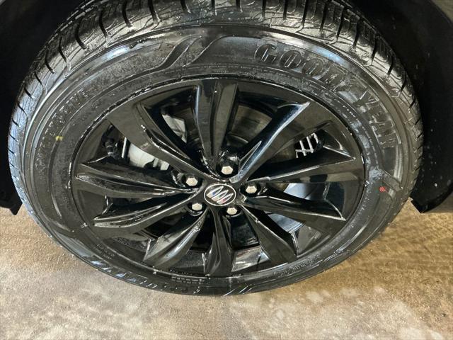 2024 Buick NV Sport Touring FWD