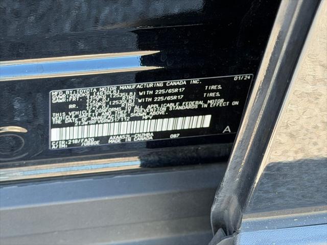 2024 Toyota RAV4 XLE