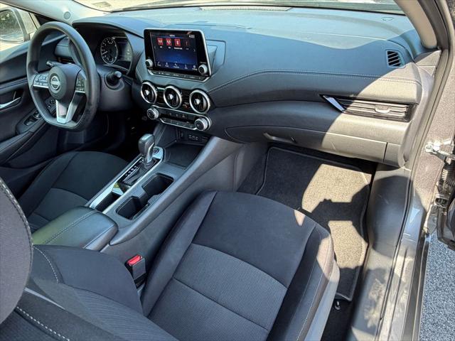 2024 Nissan Sentra SV Xtronic CVT