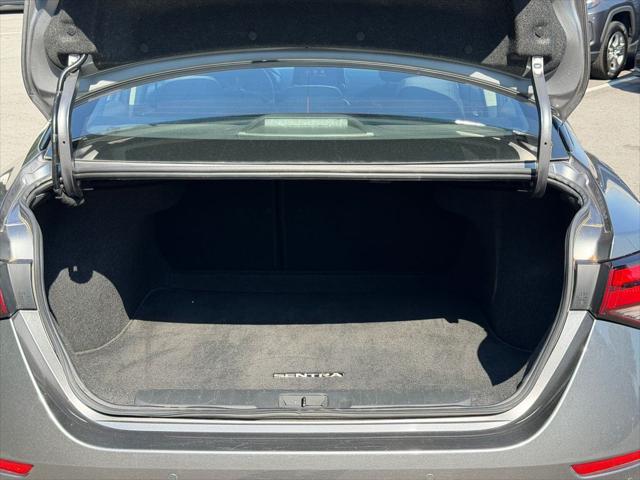 2024 Nissan Sentra SV Xtronic CVT