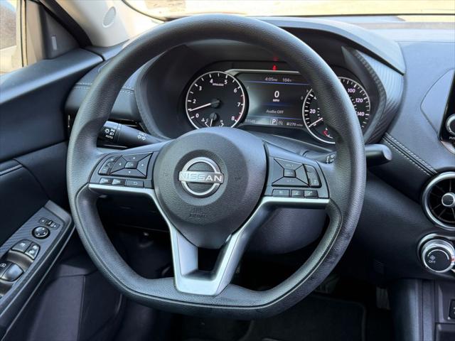 2024 Nissan Sentra SV Xtronic CVT