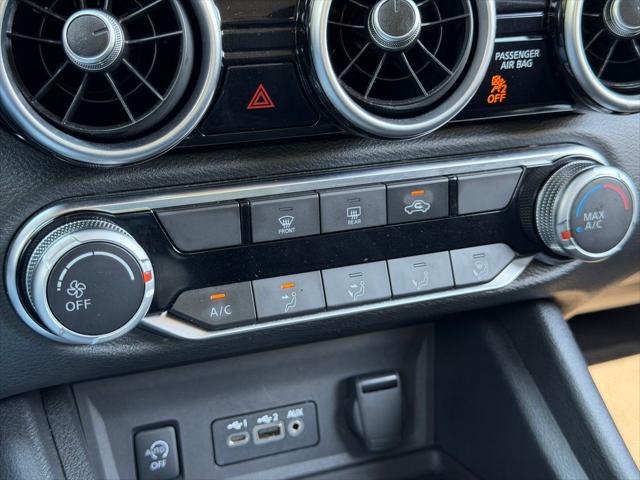 2024 Nissan Sentra SV Xtronic CVT