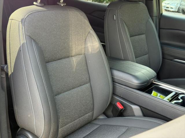 2024 Chevrolet Traverse AWD LT