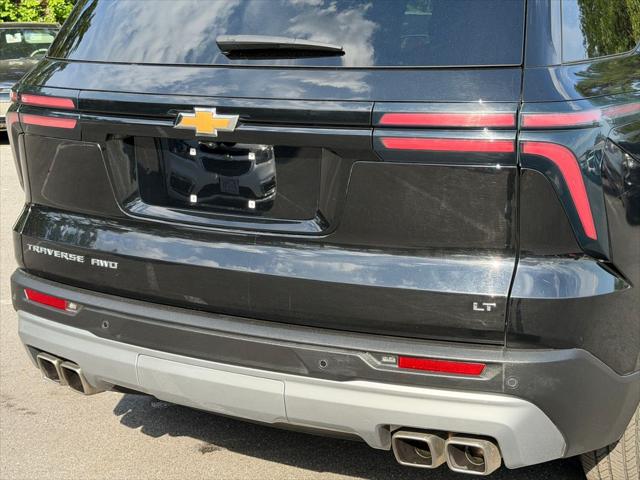 2024 Chevrolet Traverse AWD LT