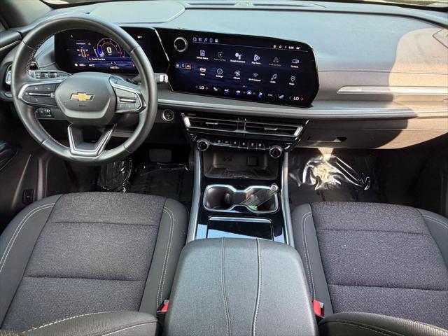 2024 Chevrolet Traverse AWD LT