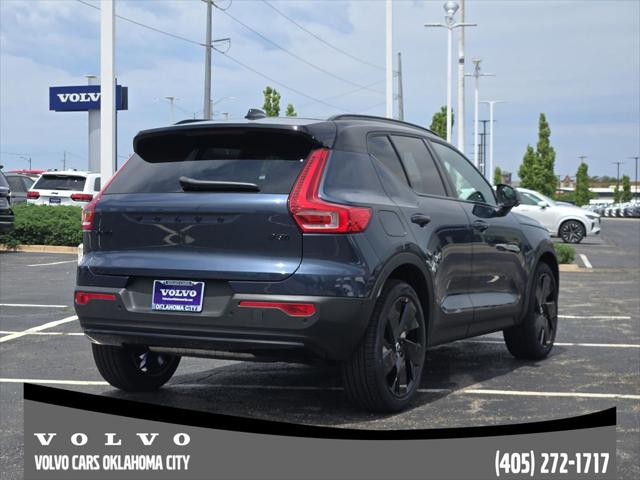 2026 Volvo XC40 Black Edition Ultra, B5 AWD Gas (mild hybrid)