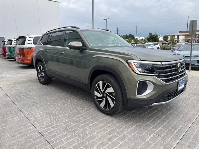 2026 Volkswagen Atlas SE with Technology