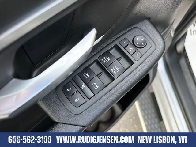 2022 Ram 1500 Big Horn Crew Cab 4x4 57 Box