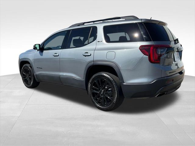 2023 GMC Acadia AWD SLT