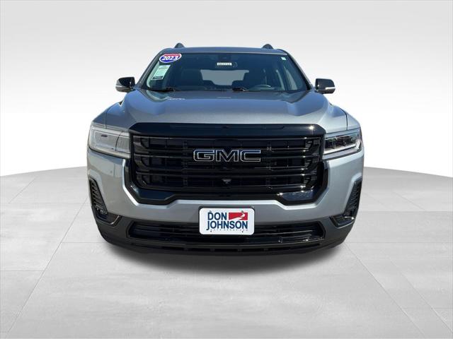 2023 GMC Acadia AWD SLT
