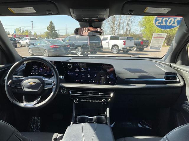2025 Chevrolet Traverse AWD LT