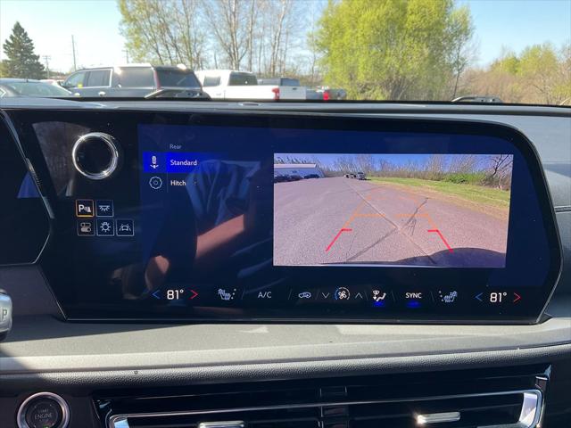 2025 Chevrolet Traverse AWD LT