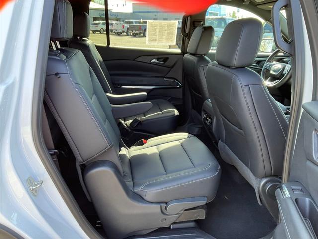 2025 Chevrolet Traverse AWD LT