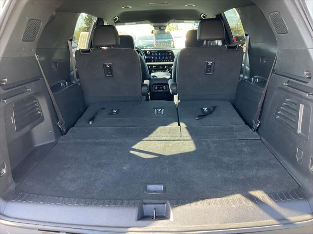 2025 Chevrolet Traverse AWD LT