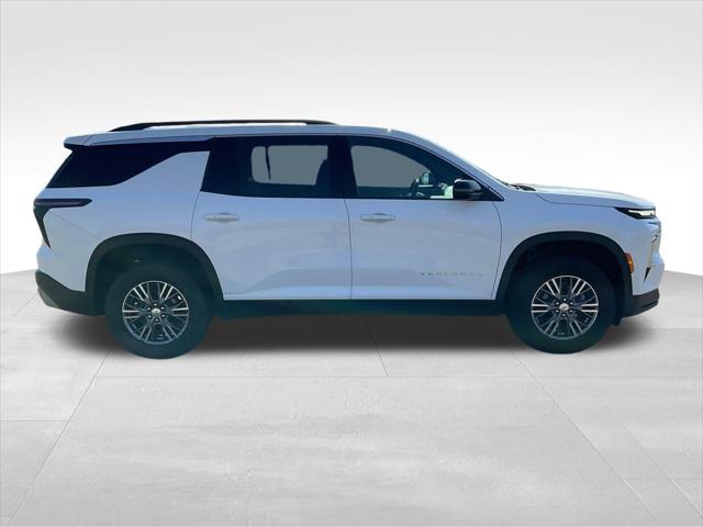 2025 Chevrolet Traverse AWD LT