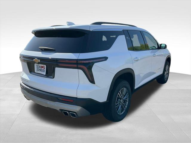 2025 Chevrolet Traverse AWD LT