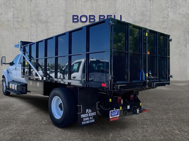 2027 Ford F-750 Base