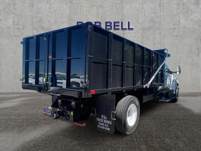 2027 Ford F-750 Base