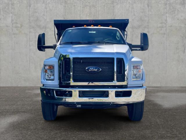 2027 Ford F-750 Base