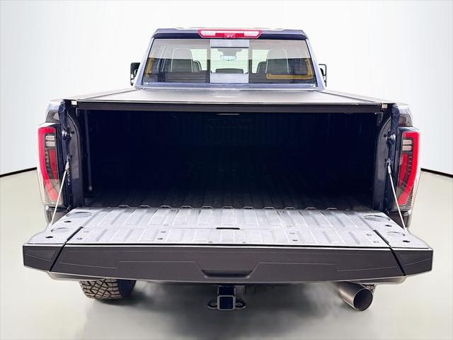 2025 GMC Sierra 2500HD 4WD Crew Cab Standard Bed AT4X