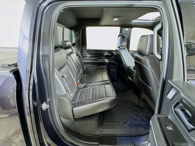 2025 GMC Sierra 2500HD 4WD Crew Cab Standard Bed AT4X