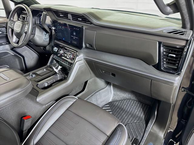 2025 GMC Sierra 2500HD 4WD Crew Cab Standard Bed AT4X