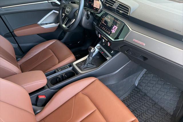 2024 Audi Q3 Premium Plus 45 TFSI S line quattro Tiptronic