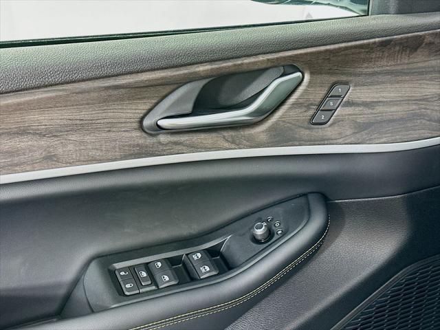 2026 Jeep Grand Cherokee L 85th Anniversary Edition