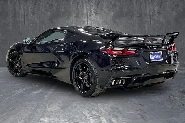 2025 Chevrolet Corvette Stingray RWD Coupe 2LT