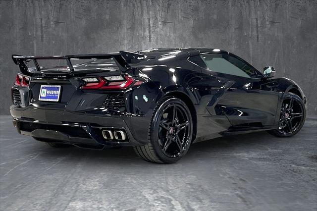 2025 Chevrolet Corvette Stingray RWD Coupe 2LT