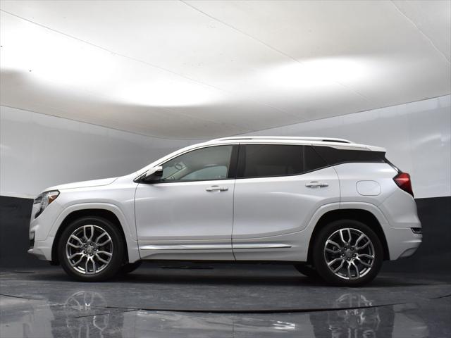 2022 GMC Terrain AWD Denali
