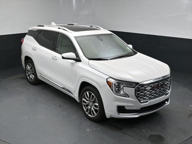 2022 GMC Terrain AWD Denali