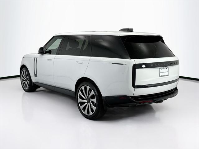 2026 Land Rover Range Rover P400 SE 7 Seat