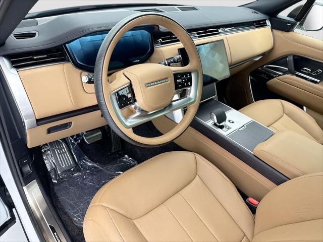 2026 Land Rover Range Rover P400 SE 7 Seat