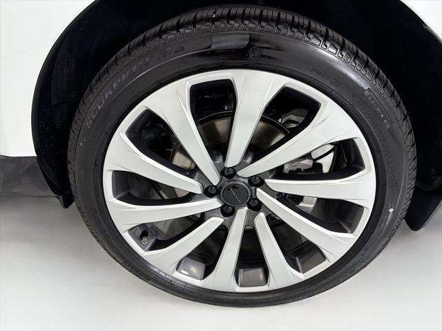 2026 Land Rover Range Rover P400 SE 7 Seat