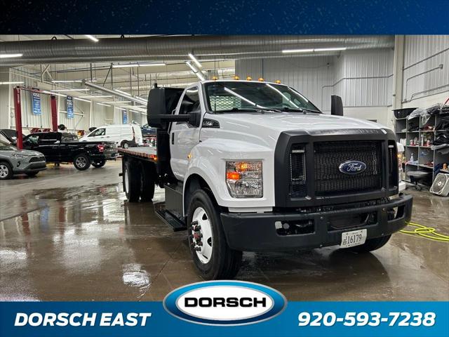2022 Ford F-750 Base