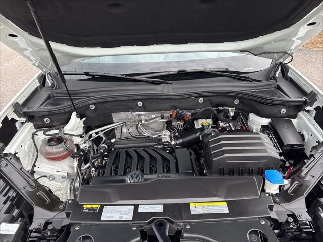 2023 Volkswagen Atlas 3.6L V6 SE w/Technology