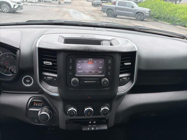 2022 Ram 1500 Big Horn Crew Cab 4x2 5'7" Box