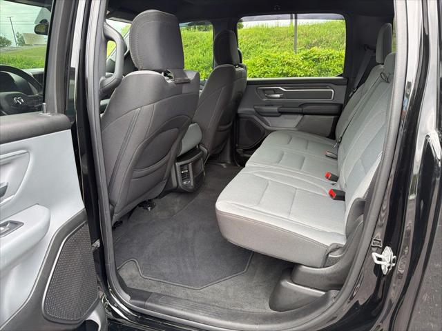 2022 Ram 1500 Big Horn Crew Cab 4x2 5'7" Box