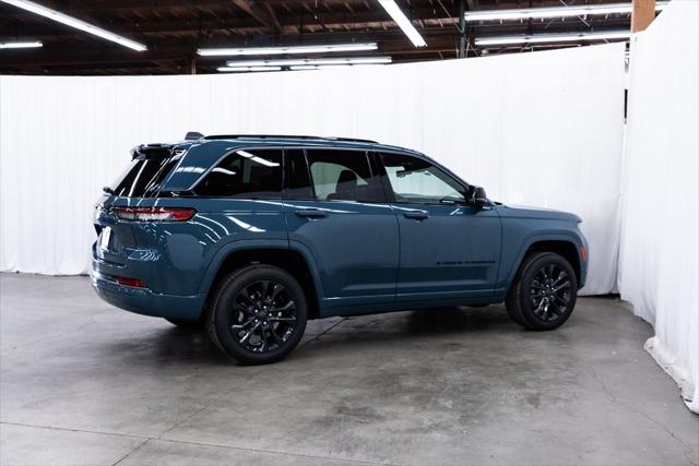 2026 Jeep Grand Cherokee Limited Reserve