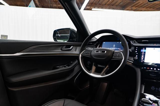 2026 Jeep Grand Cherokee Limited Reserve