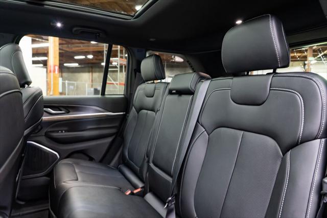 2026 Jeep Grand Cherokee Limited Reserve